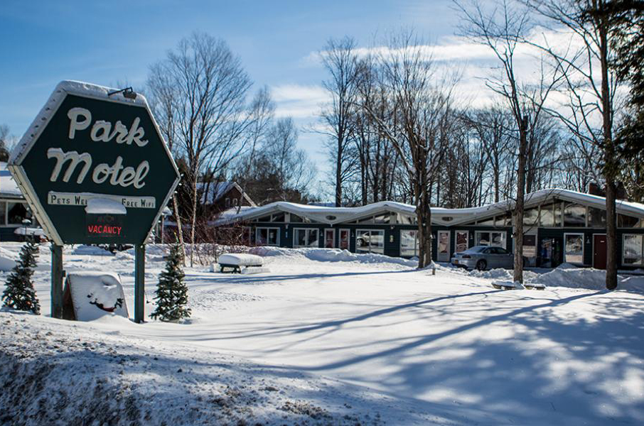 Park Motel in winter